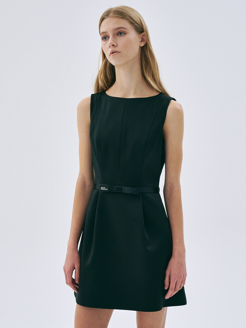 RIBBON BELT MINI SLEEVELESS DRESS_BLACK