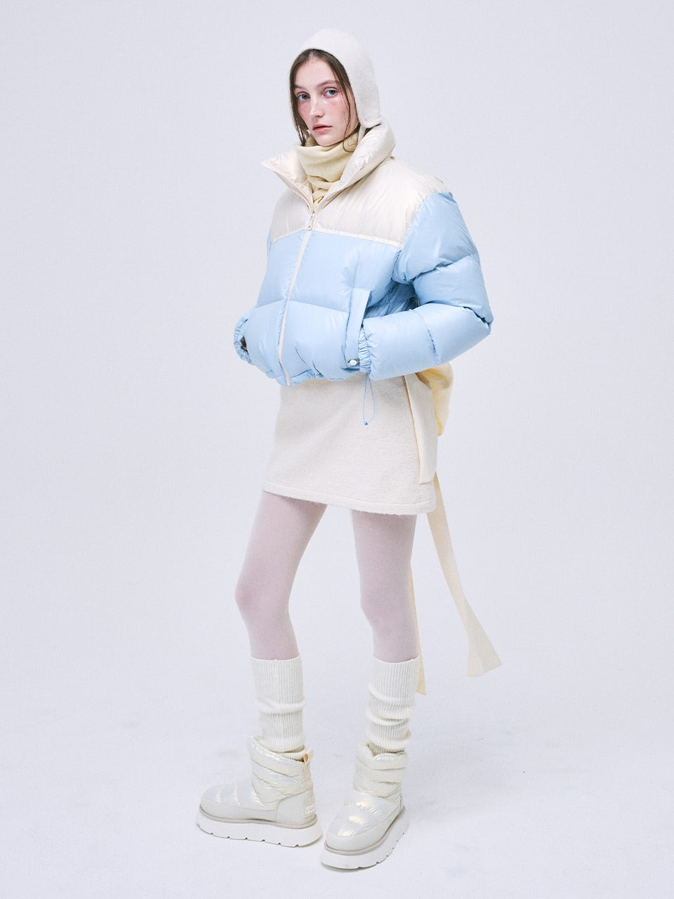 CROPPED DOWN JACKET COLOR BLOCK_SKY
